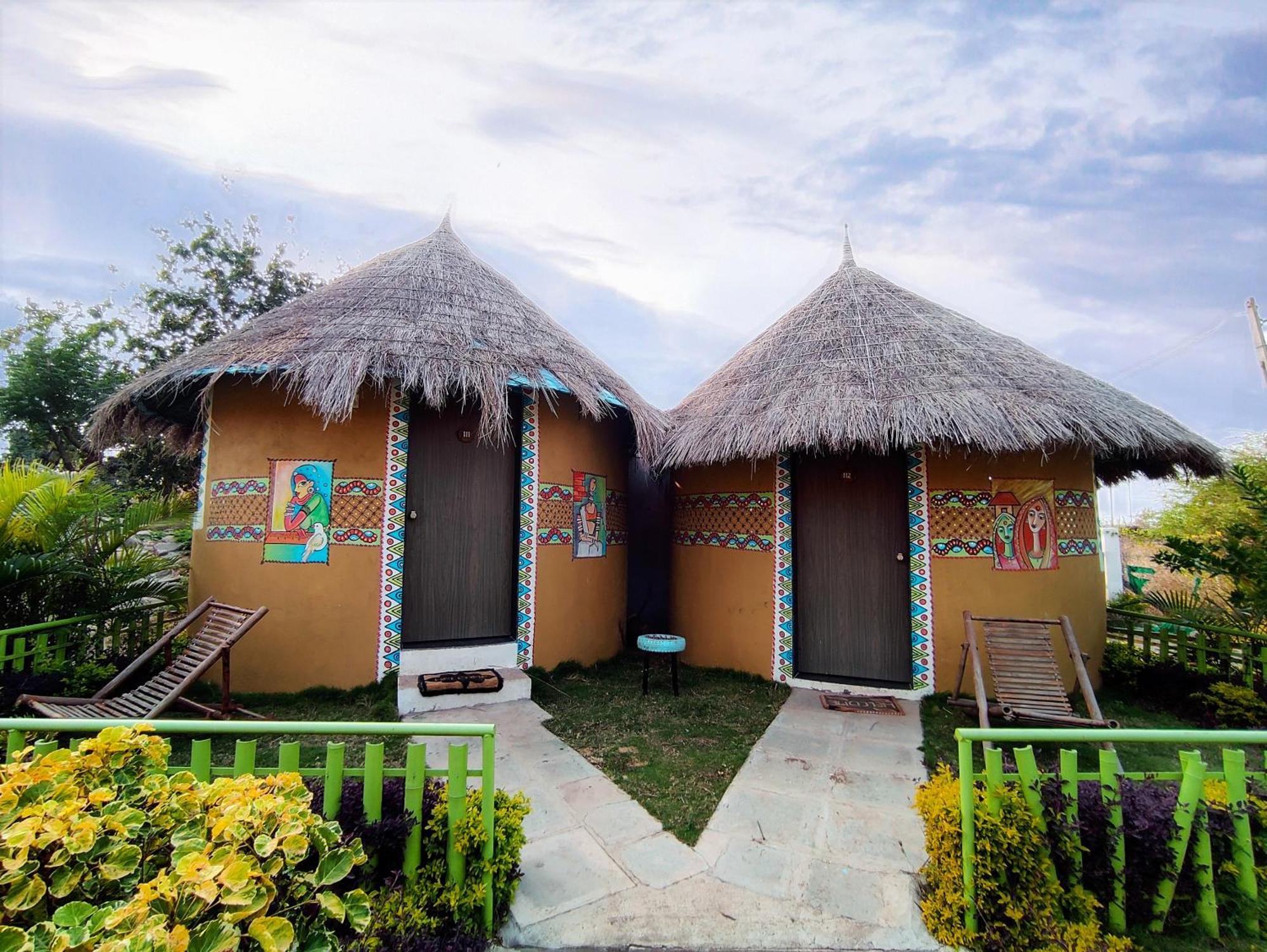 Van Vagdo Resort Rajpipla Exteriér fotografie