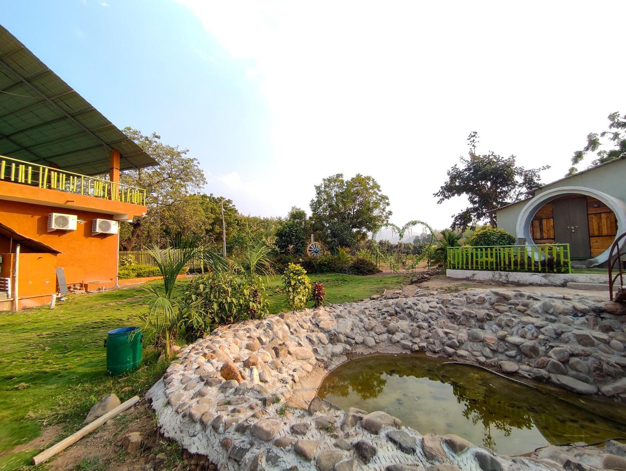 Van Vagdo Resort Rajpipla Exteriér fotografie
