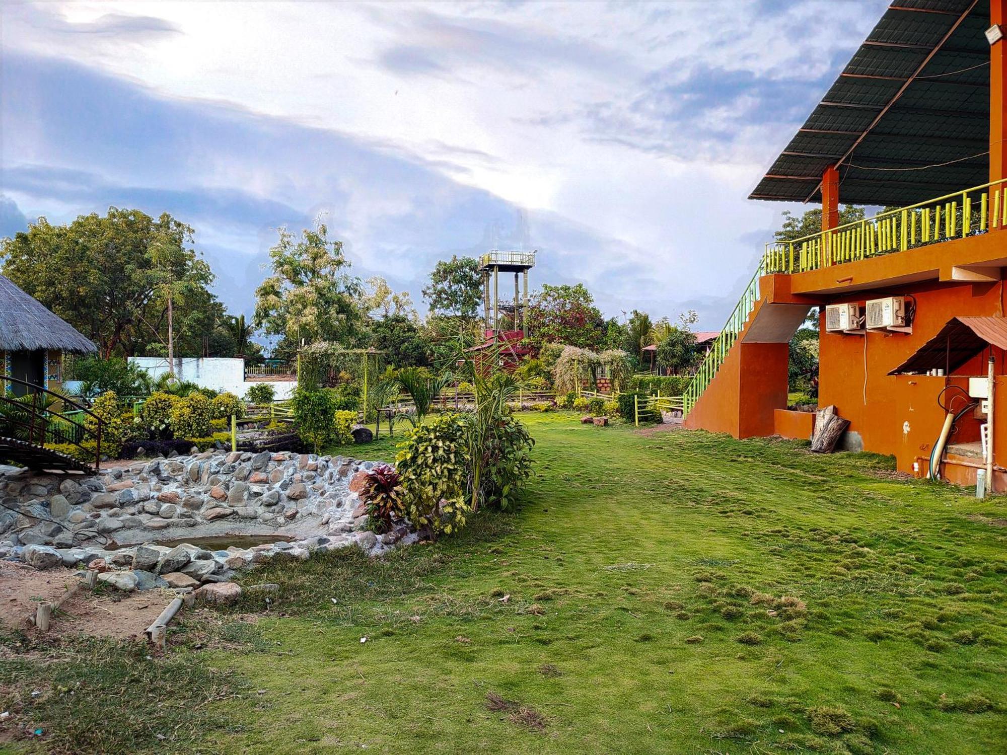 Van Vagdo Resort Rajpipla Exteriér fotografie